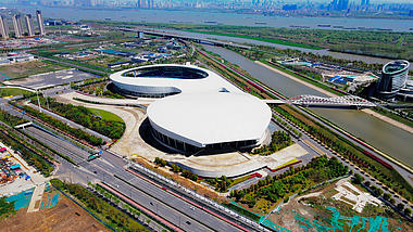 4K航拍南京江北新区青奥体育公园视频的预览图