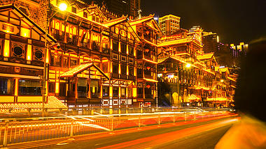 4K实拍重庆网红景点旅游地标洪崖洞夜景灯光延时摄影城市航拍视频的预览图