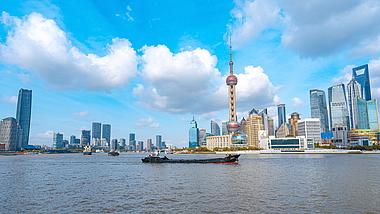 8K震撼移动延时上海外滩陆家嘴东方明珠三件套繁荣城市视频的预览图