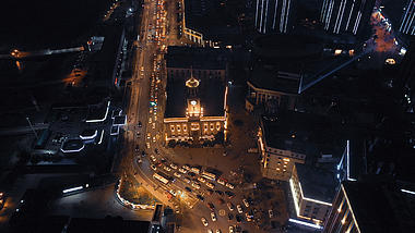 4K武汉城市建筑地标江汉关城市夜景实拍视频视频的预览图