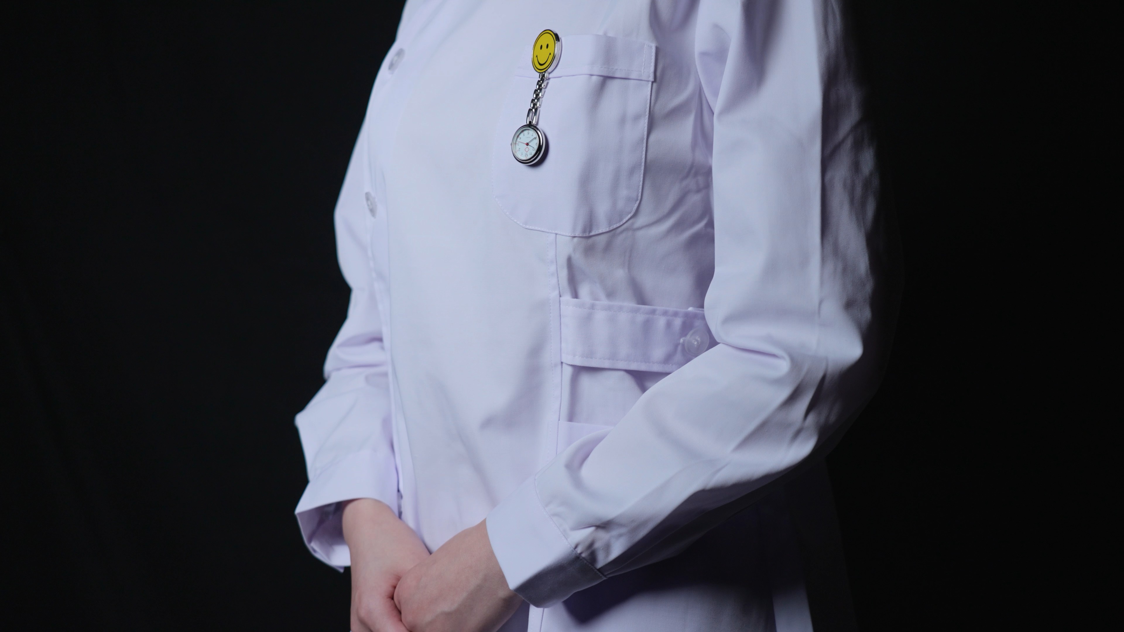 4k护士白衣天使人物形象医院护士工作服实拍视频的预览图