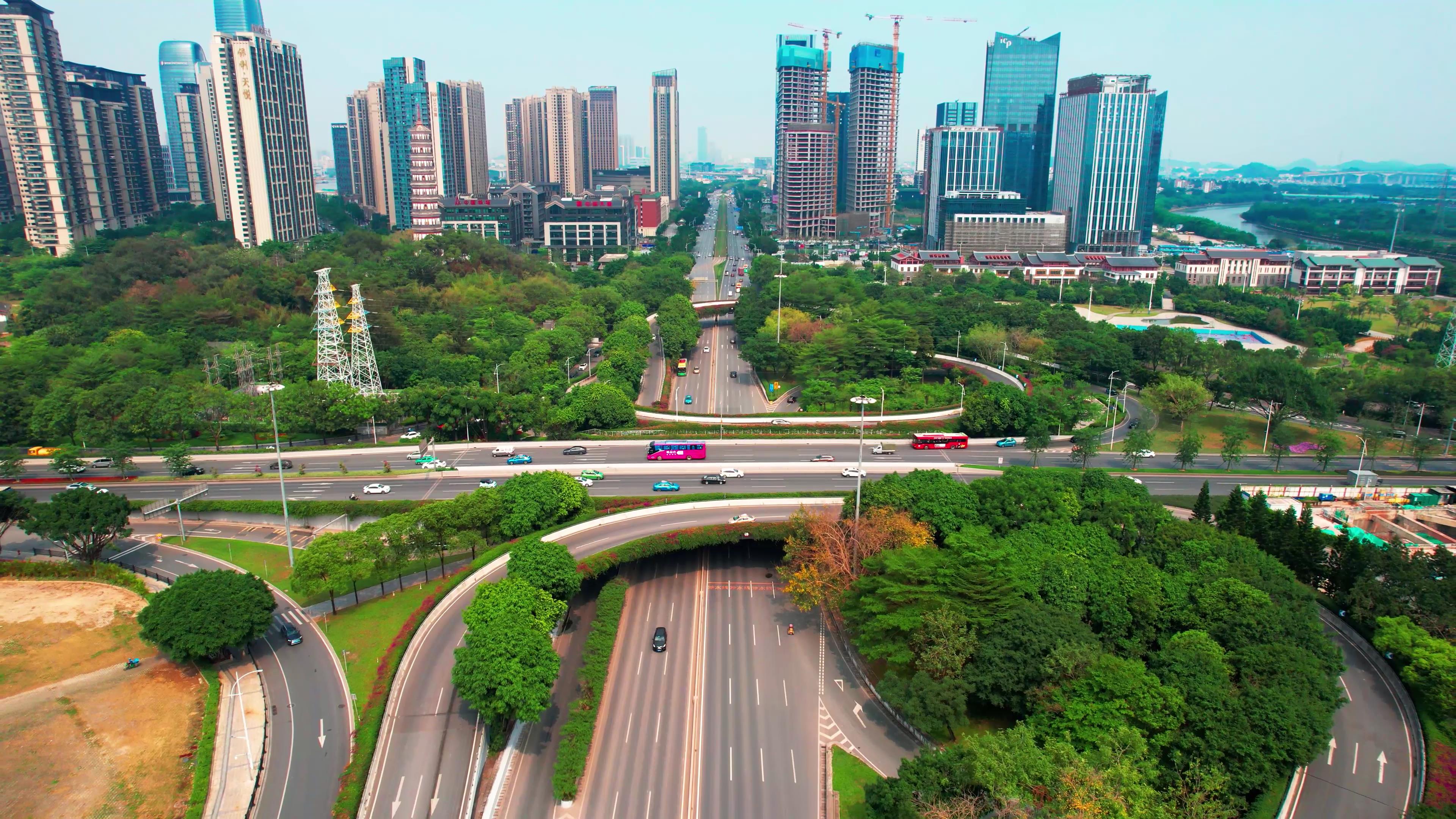 4k广州城市立体交通科韵路和新港东路立交视频的预览图