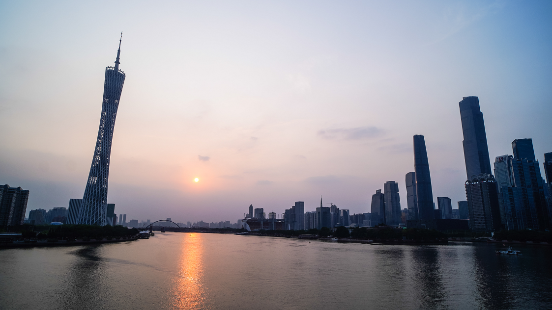 4k广州塔小蛮腰城市地标建筑珠江新城日落延时摄影视频的预览图