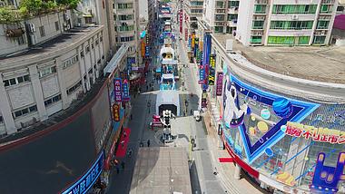 4k航拍南昌胜利路步行街商业购物视频视频的预览图