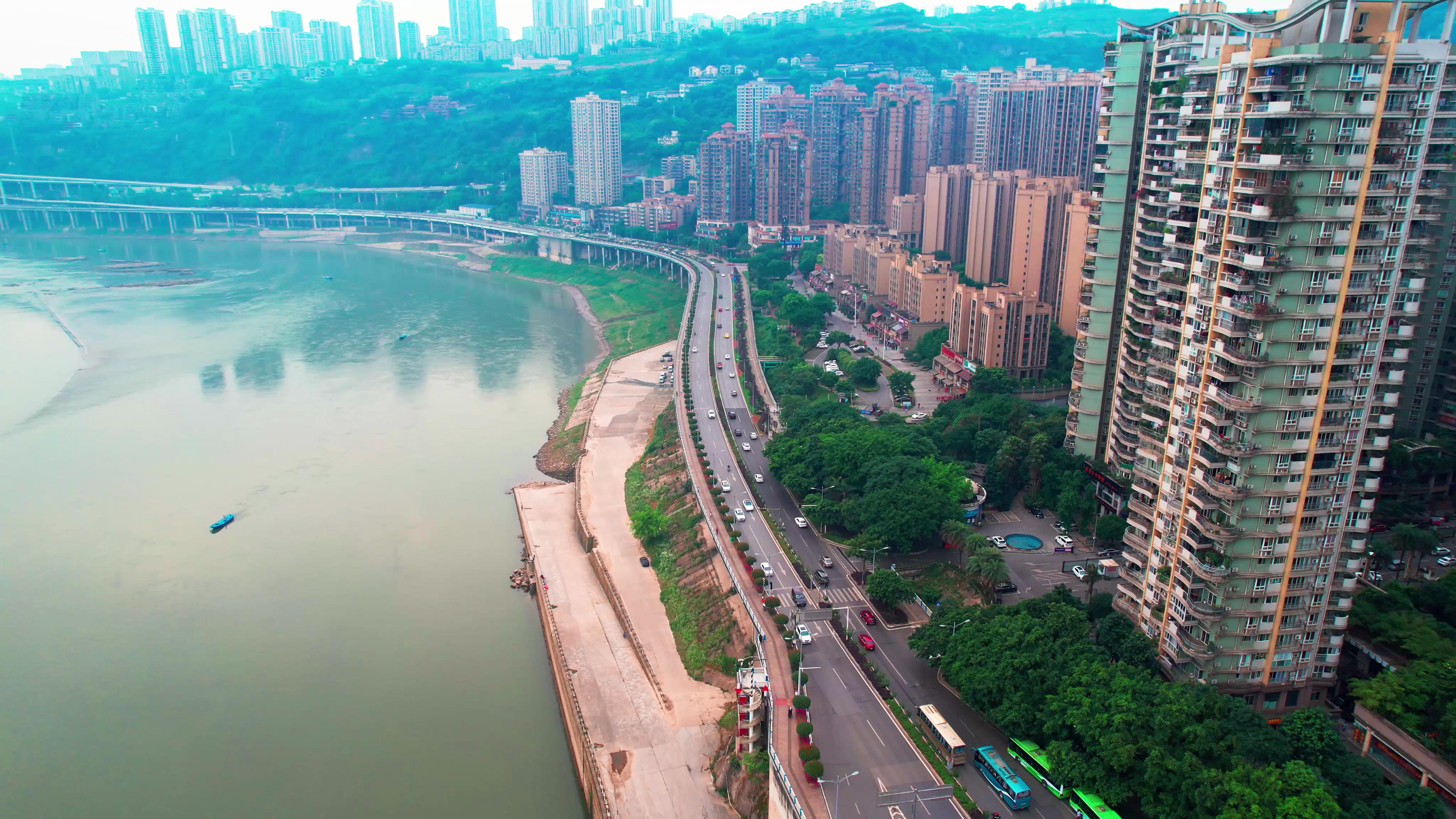 4k重庆交通嘉陵江风光城市物业房产视频的预览图