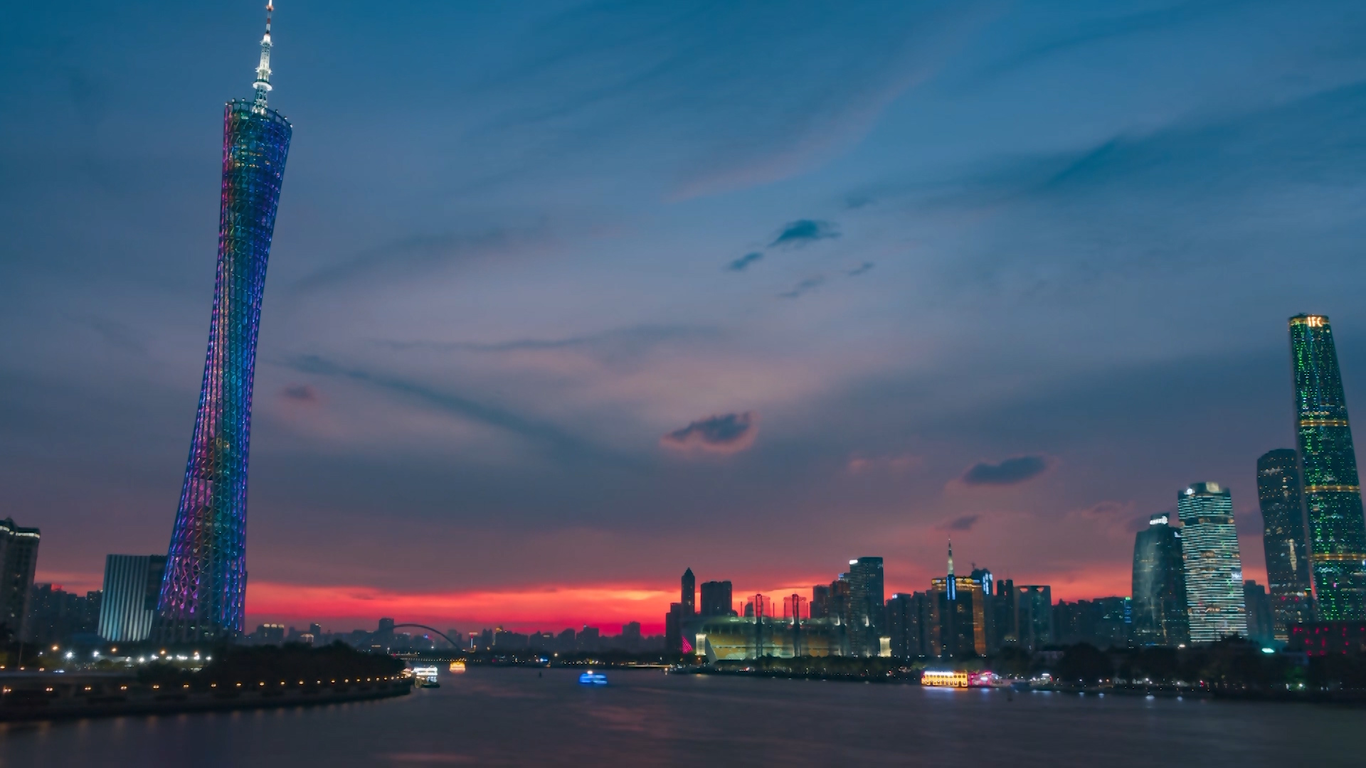 4k广州城市海心沙日转夜实拍夜景延时视频的预览图