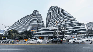 8K黑金大气延时北京望京SOHO地标办公大楼建筑视频的预览图