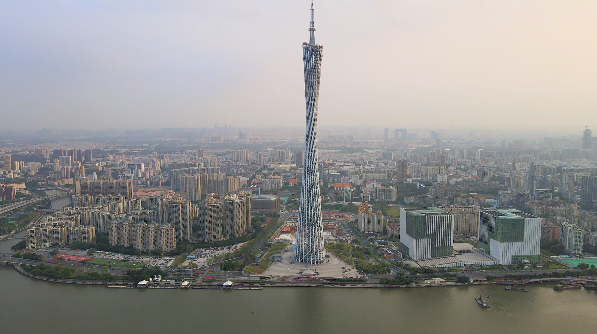 4k延时广州珠江新城cbd地标广州塔视频的预览图