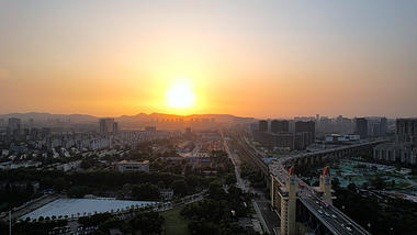 4K航拍南京长江大桥落日时分夕阳红视频的预览图
