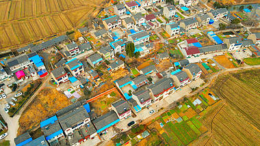 4K航拍农村房屋乡村土地视频的预览图