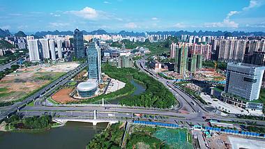 4k蓝天白云桂林临桂新区城市建筑交通航拍视频的预览图