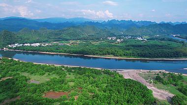 5.4k桂林漓江风景区竹排艇旅游风光视频的预览图