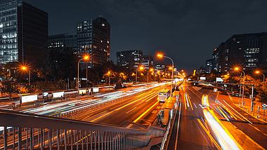 8K震撼黑金色北京朝阳门内环城市车流夜景延时视频的预览图