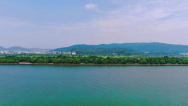 4K航拍湖南长沙湘江风光自然风景视频视频的预览图