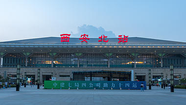 4K移动延时陕西西安北站火车站延时摄影拍摄视频的预览图