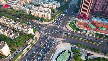 4k深圳红荔路城市交通车流十字路口航拍视频的预览图