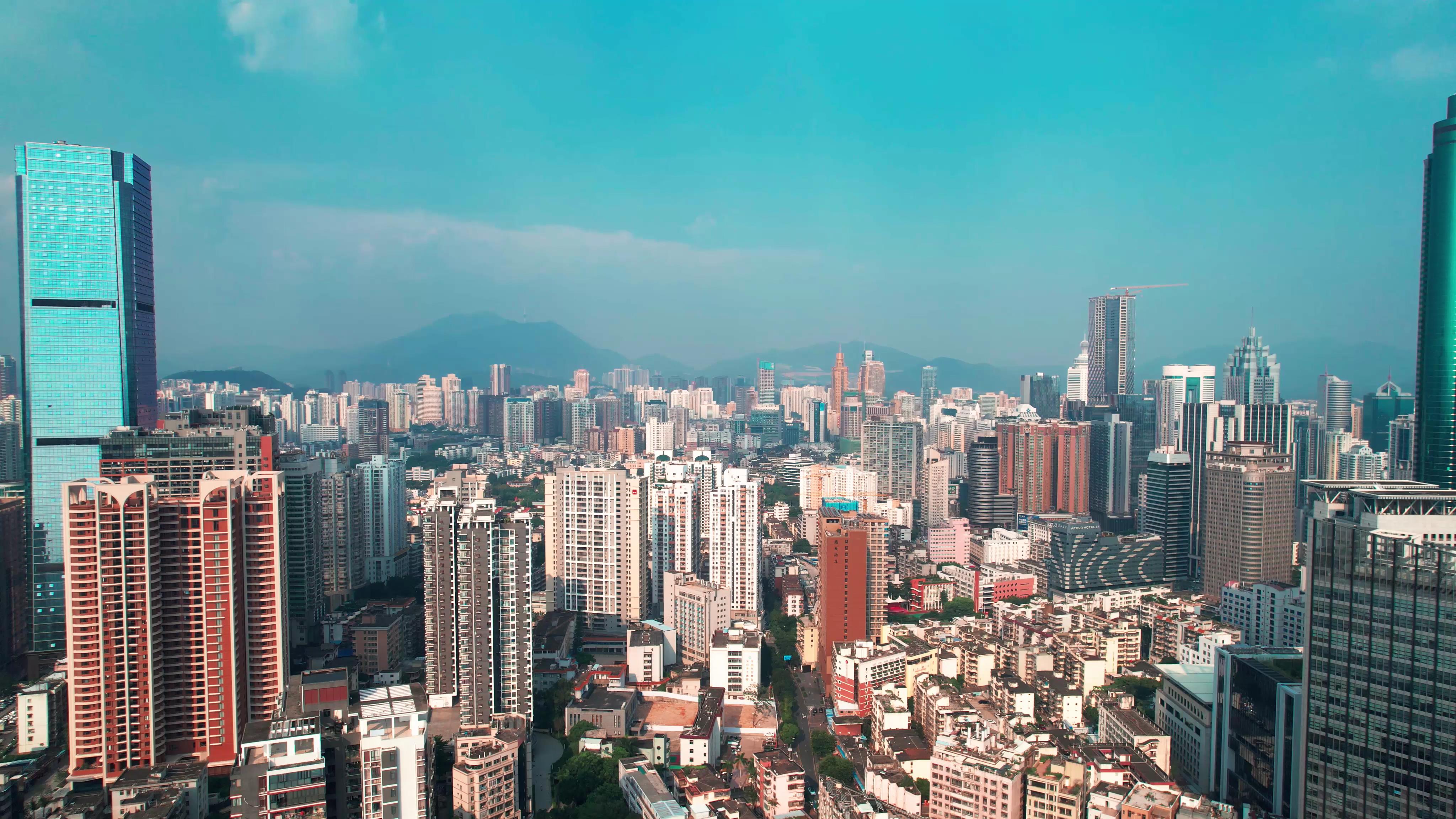 5.4k深圳城市建筑群天际线航拍视频的预览图