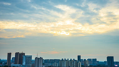 4K实拍城市自然风光天空云彩晚霞延时摄影视频的预览图