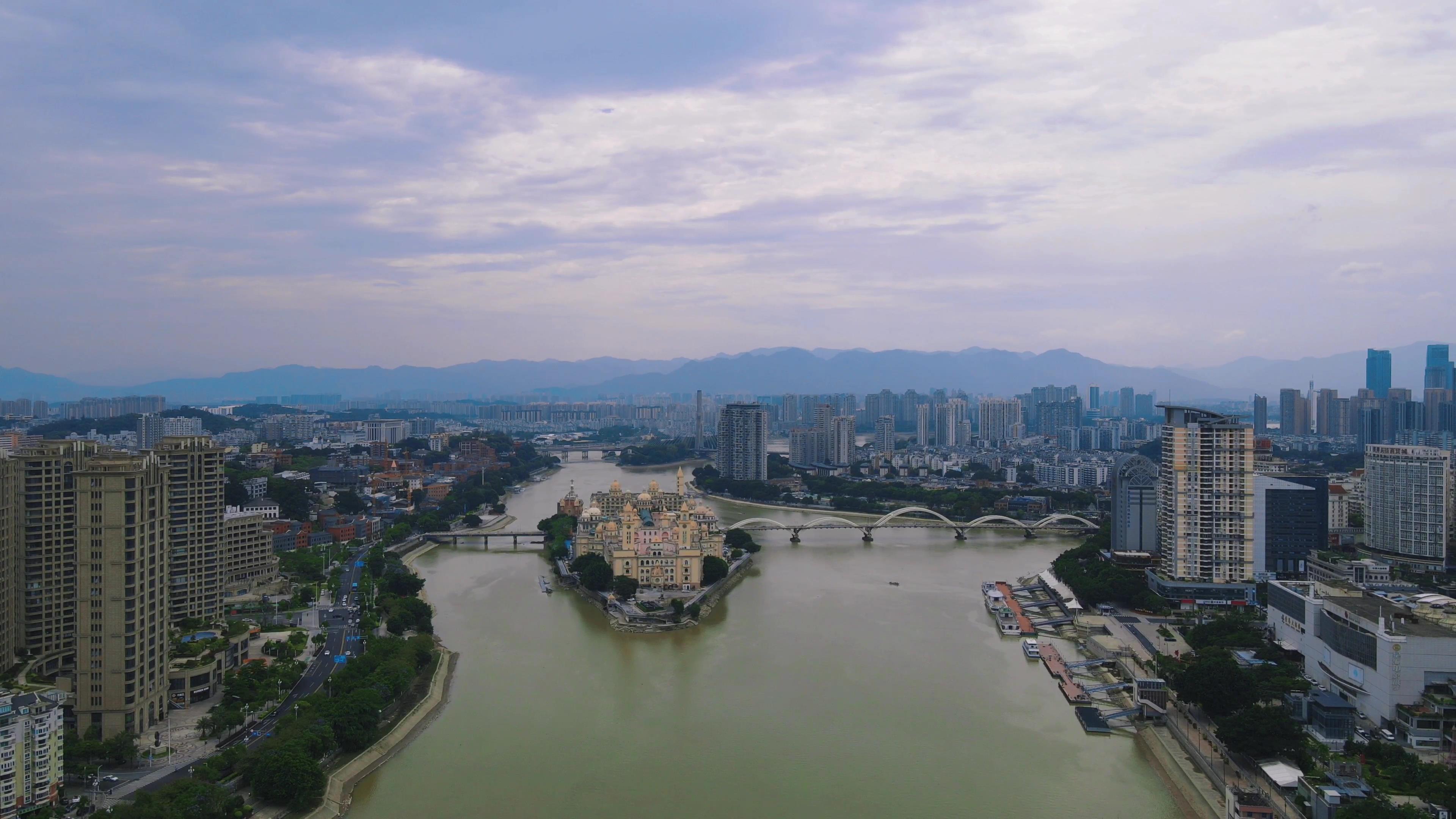 4K航拍福建福州中洲岛地标建筑视频的预览图