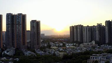 4k实拍夕阳下城市风景视频素材视频的预览图