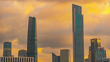 8K震撼延时广州国际金融中心黄昏彩云视频的预览图