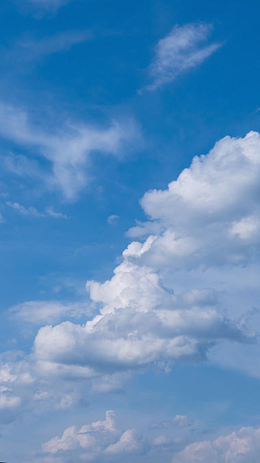4k竖屏实拍天空云海延时风光视频的预览图