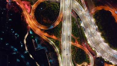 4K武汉城市建筑交通枢纽夜景实拍视频视频的预览图