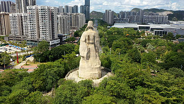 4K广西省柳州市柳宗元石雕人像实拍视频视频的预览图