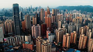 4k航拍重庆南坪商业区密集建筑高楼大厦视频的预览图