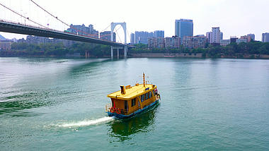 4k广西柳州柳江游船航拍实拍视频视频的预览图