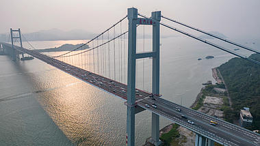 4k航拍日落下的东莞虎门大桥视频的预览图