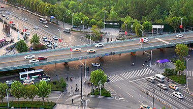 4K武汉城市武胜路高架桥延时实拍视频视频的预览图