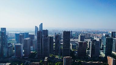 4K航拍南京市河西CBD金融商务中心视频的预览图