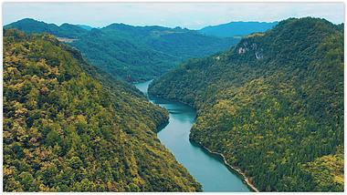 4k贵州山区绿水青山河流航拍视频的预览图