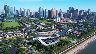 5.4k航拍杭州世纪公园城市建筑视频的预览图
