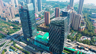 4K武汉城市建筑天地壹方商场实拍视频视频的预览图