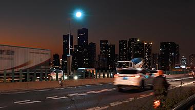 4K延时摄影夜晚城市交通车流城市公路视频的预览图