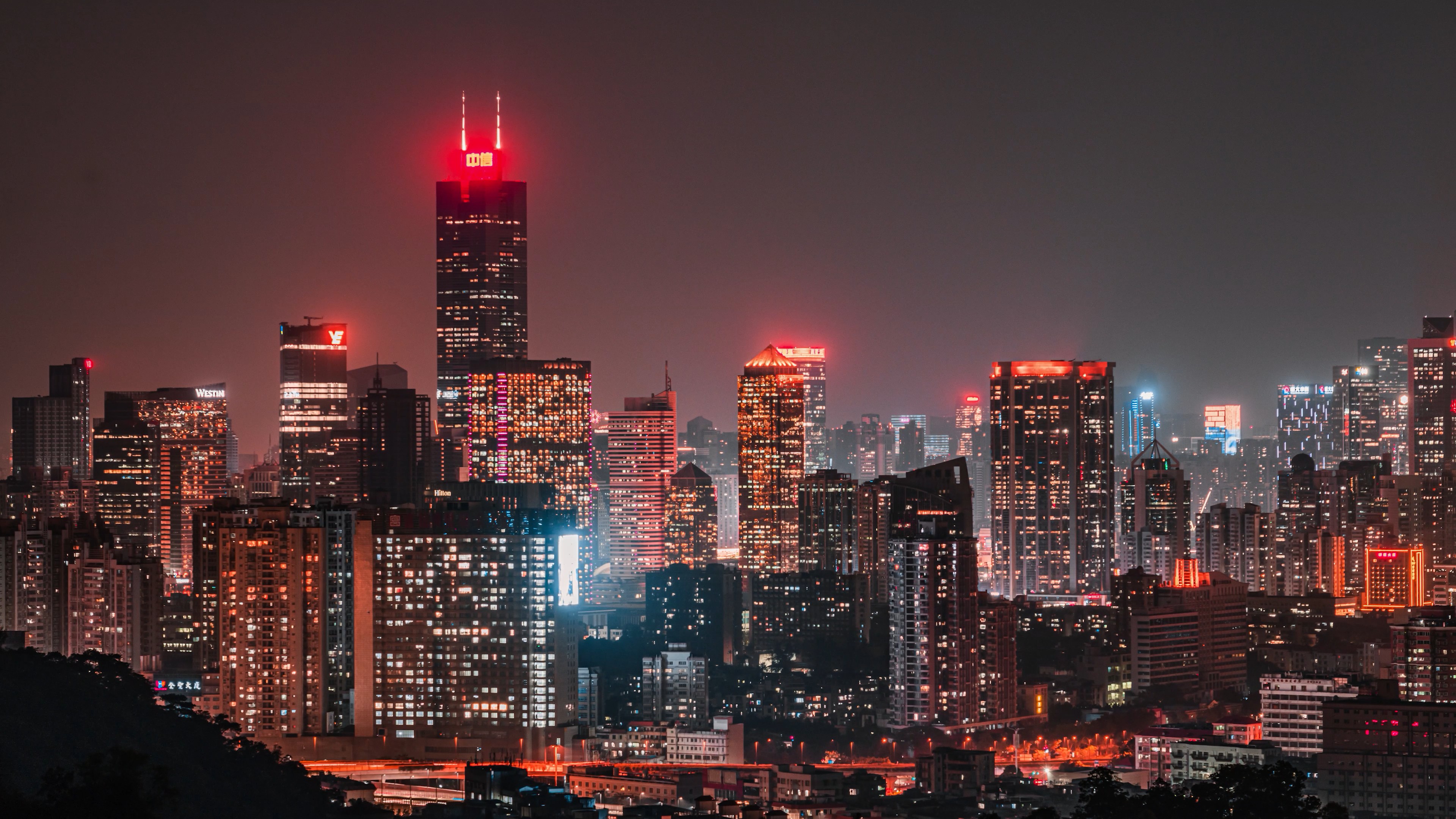 8k黑金广州城市夜景灯光万家灯火延时视频的预览图