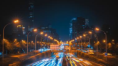 8K震撼延时北京朝阳街道晚高峰密集车流视频的预览图