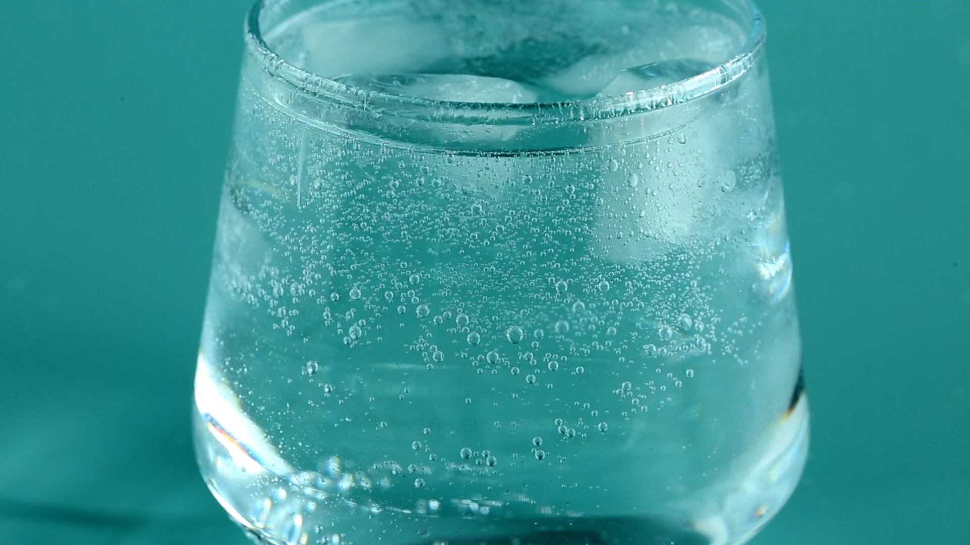 1080p夏日饮品气泡水清凉饮料视频的预览图