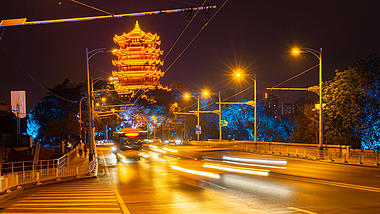 4K夜景武汉黄鹤楼城市地标5A景区视频视频的预览图