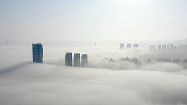 4K大气壮观平流层云中建筑大厦奇观视频的预览图