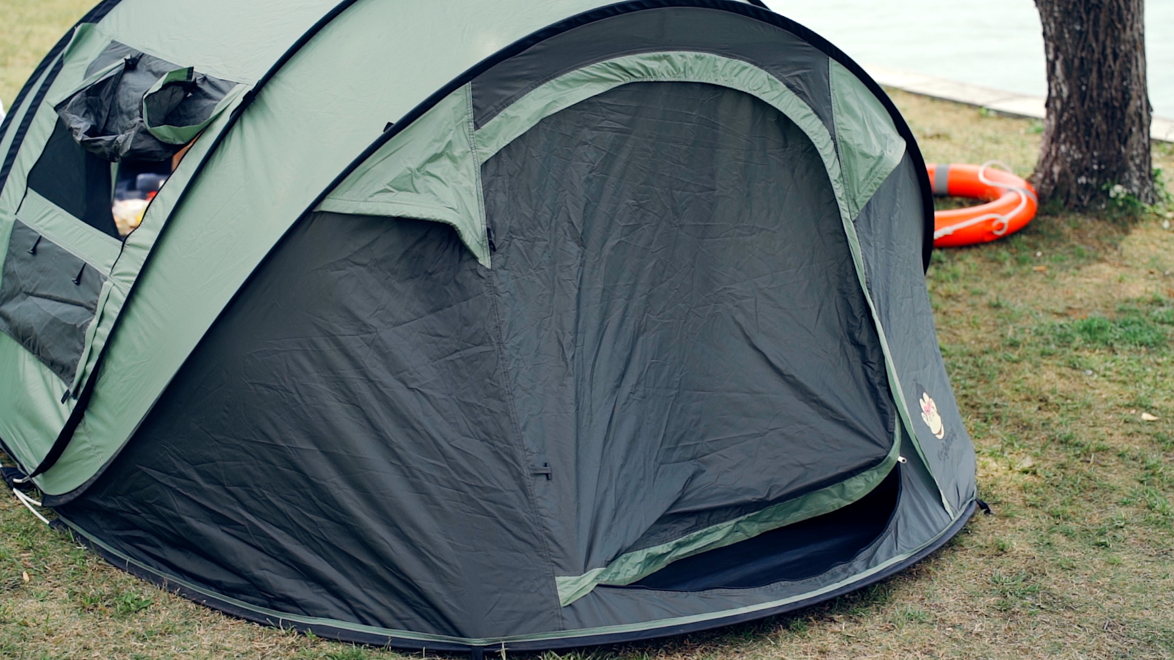 4K苏州水泽路露营帐篷微风惬意视频的预览图