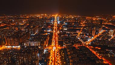 8K大气航拍延时俯瞰黑金成都城市繁华夜景视频的预览图
