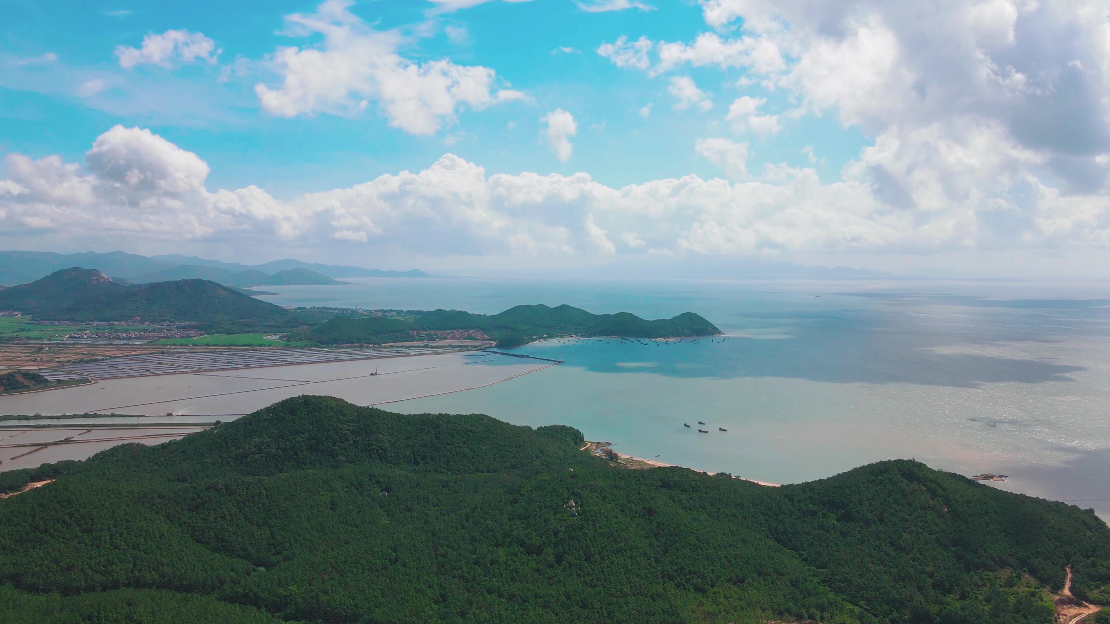 4K航拍祖国河山唯美空镜头视频的预览图