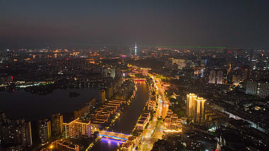4k航拍夜晚城市风景视频的预览图